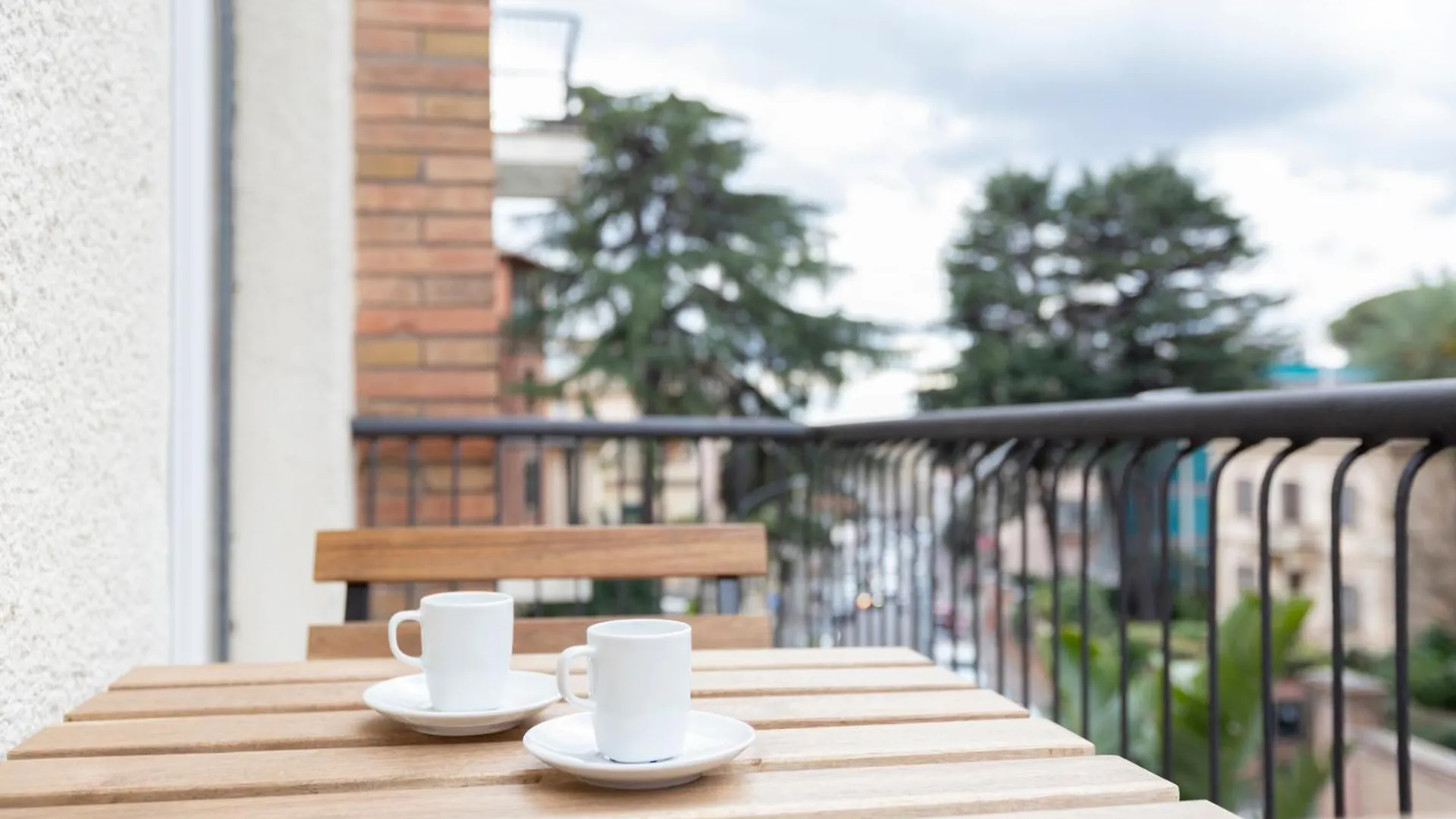 Elegant Flat In Ponte Milvio Apartment Rome Italy