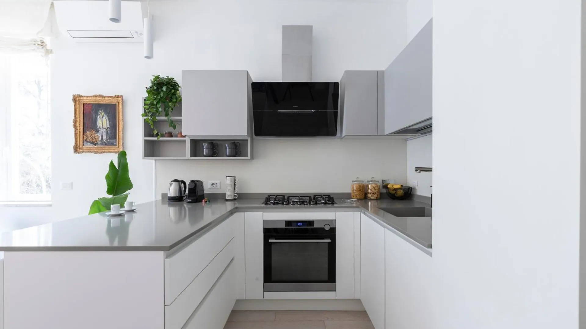 Elegant Flat In Ponte Milvio Apartment Rome