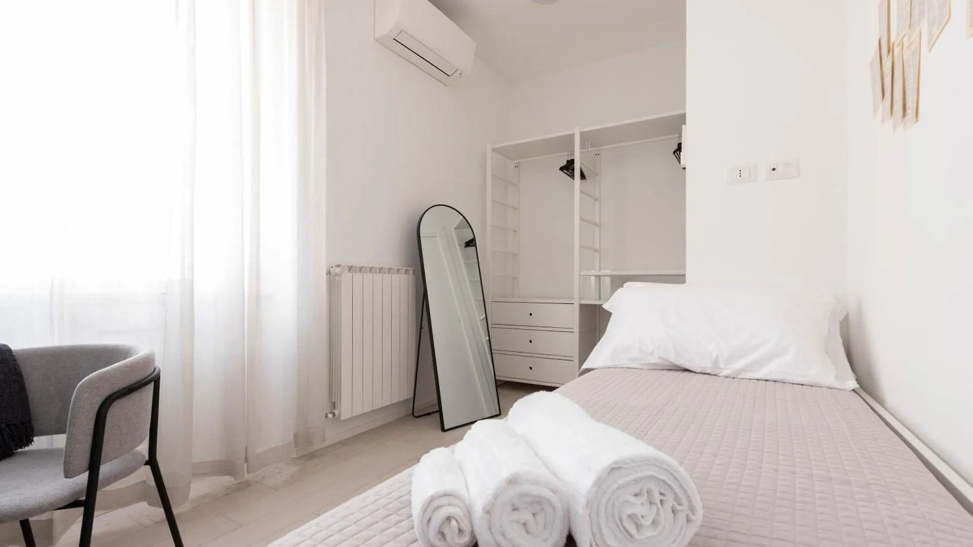 Elegant Flat In Ponte Milvio Apartment Rome Italy