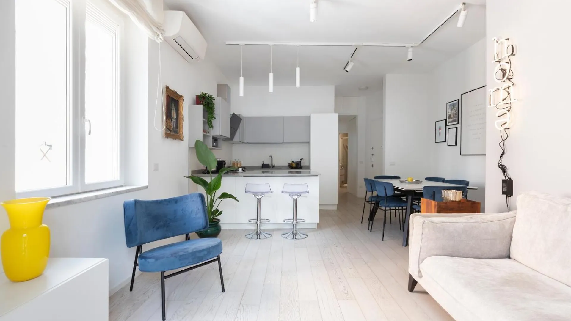Elegant Flat In Ponte Milvio Apartment Rome