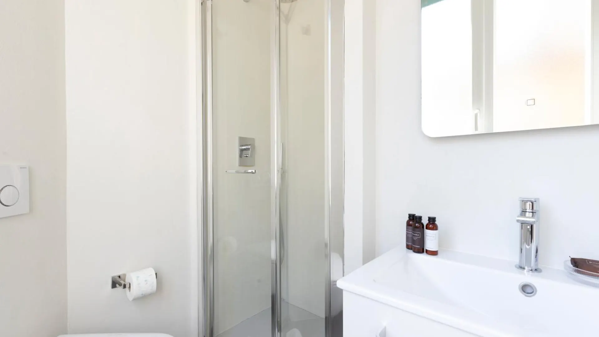 Elegant Flat In Ponte Milvio Apartment Rome