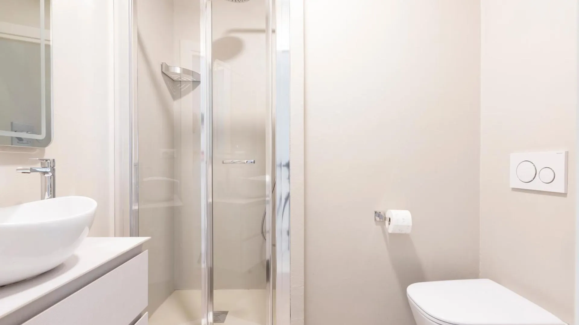 Elegant Flat In Ponte Milvio Apartment Rome