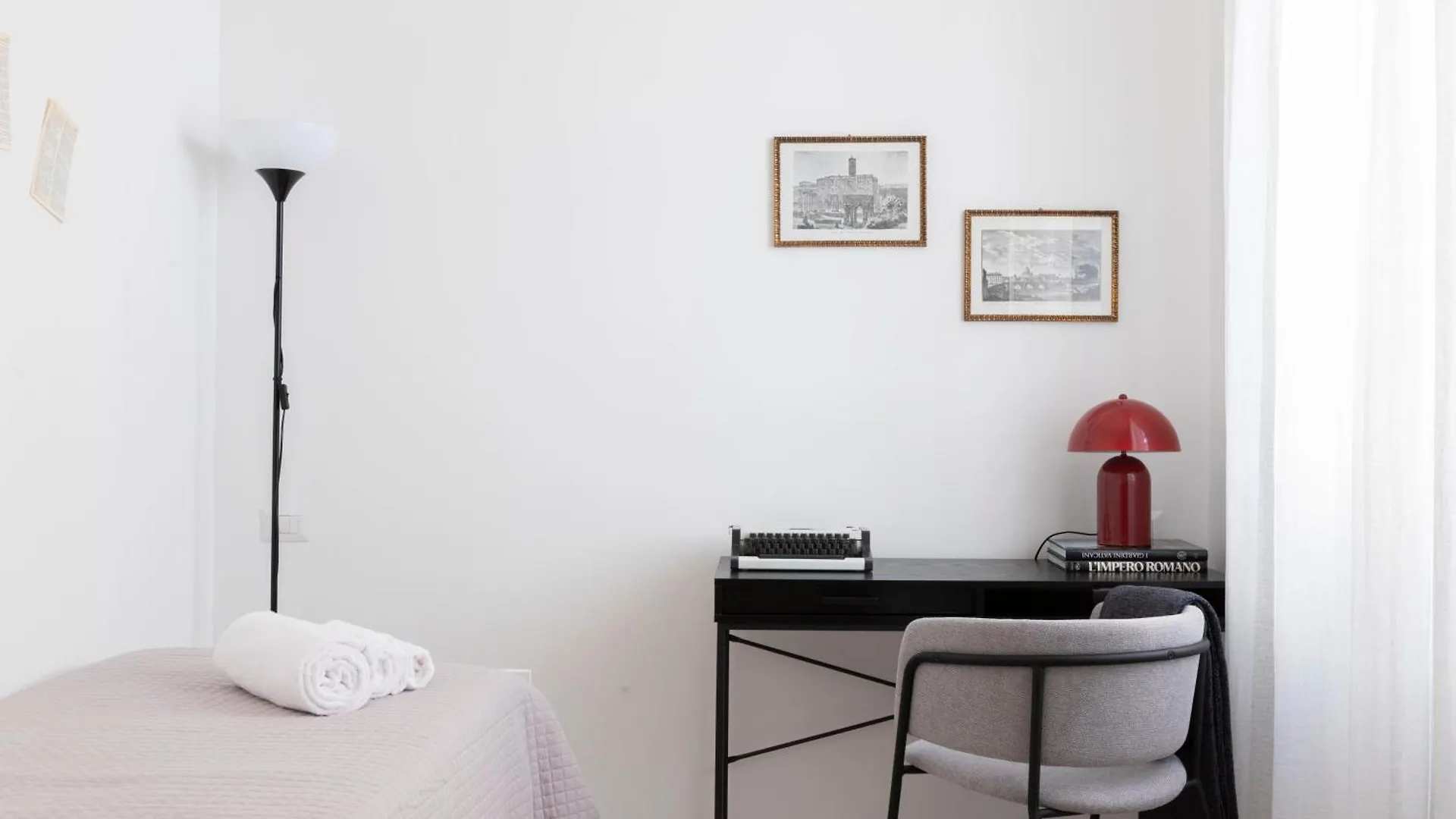 Elegant Flat In Ponte Milvio Apartment Rome